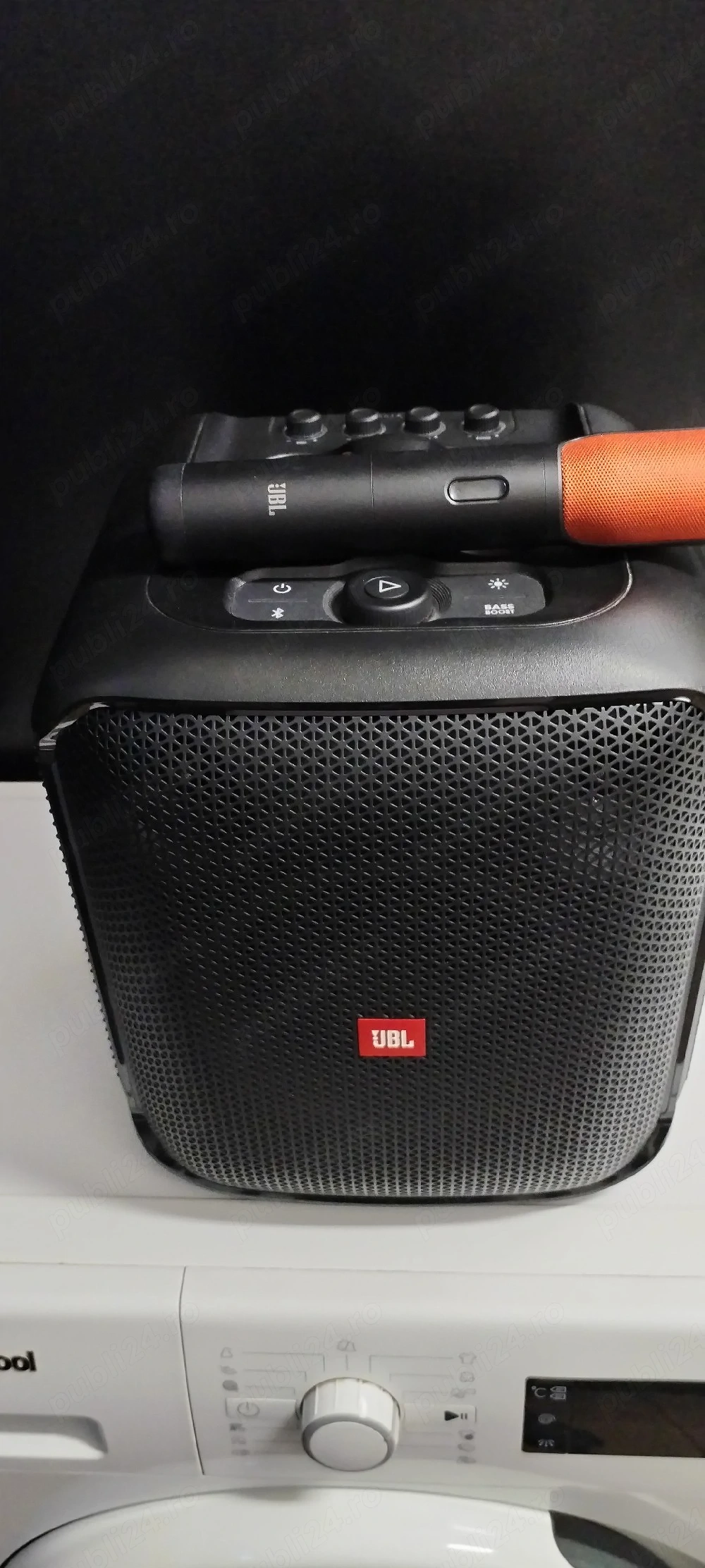 Vand boxa JBL