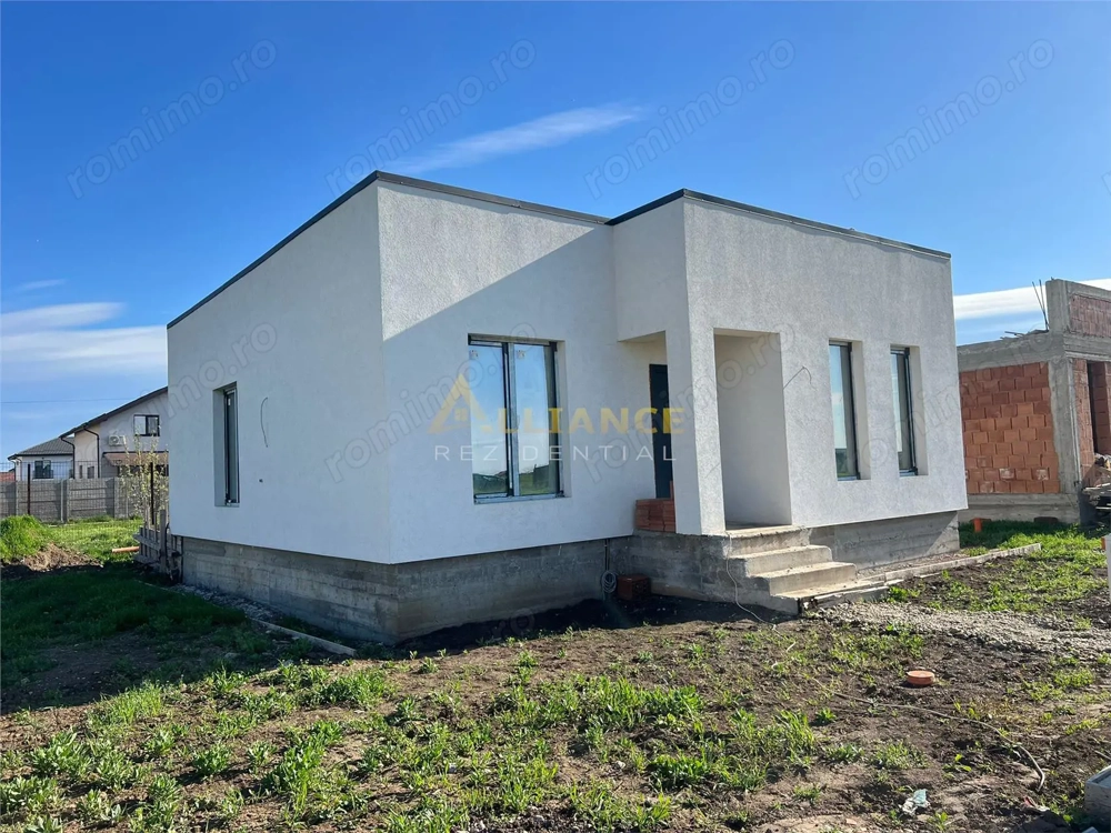 Casa individuala - 4 camere  - 2 bai -  80 mp utili-teren 307 mp