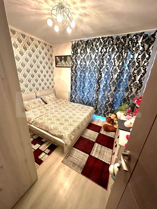 Apartament cu 1 camera decomandata, 36 mp, etaj intermediar, zona Eroilor
