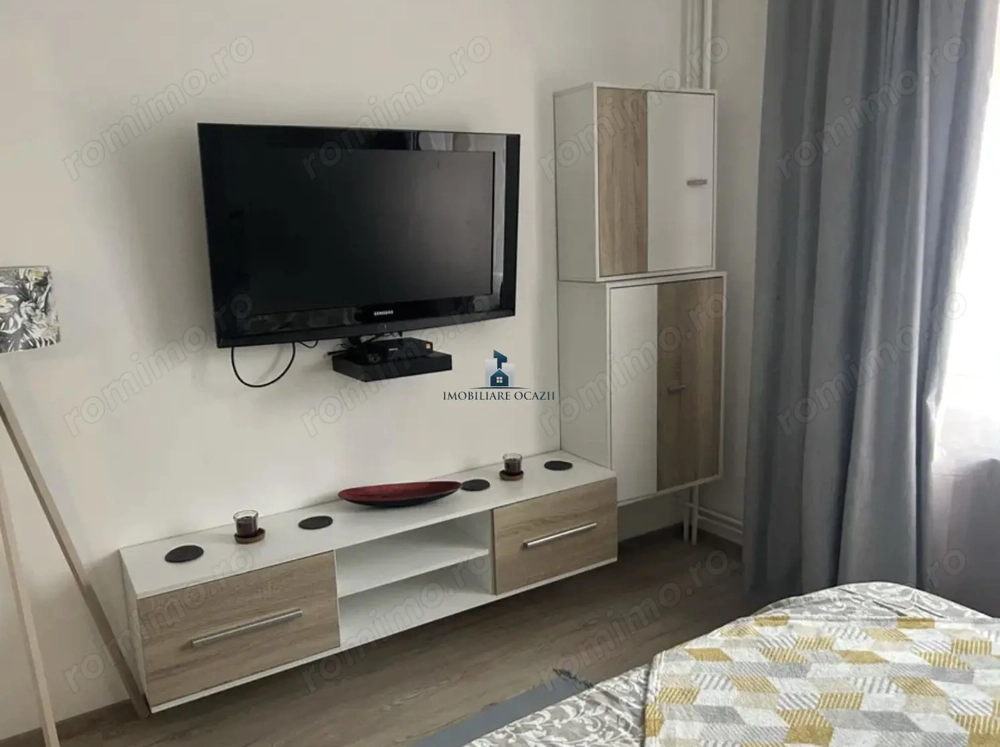 Inchiriere Garsoniera Decomandata Piata Sudului-Govora