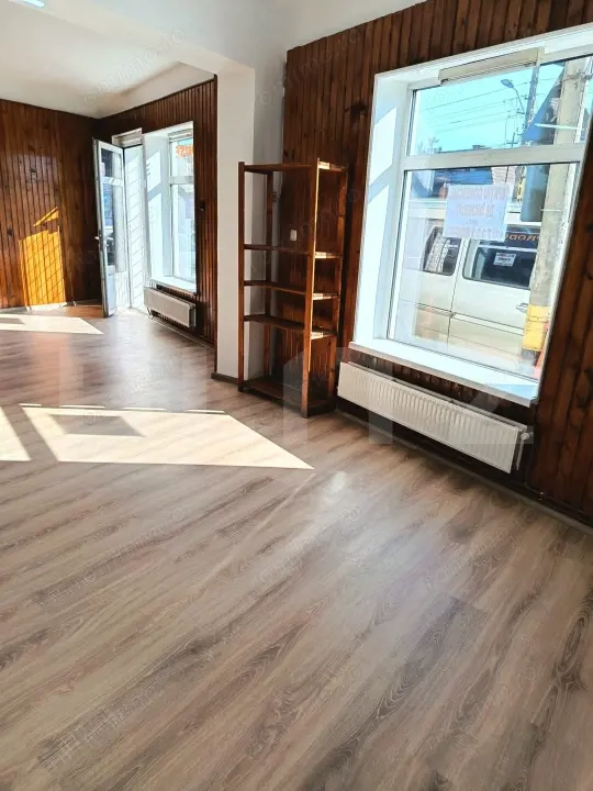 SPAȚIU COMERCIAL lângă Kaufland Reghin – TRAFIC MAXIM, VIZIBILITATE EXCELENT