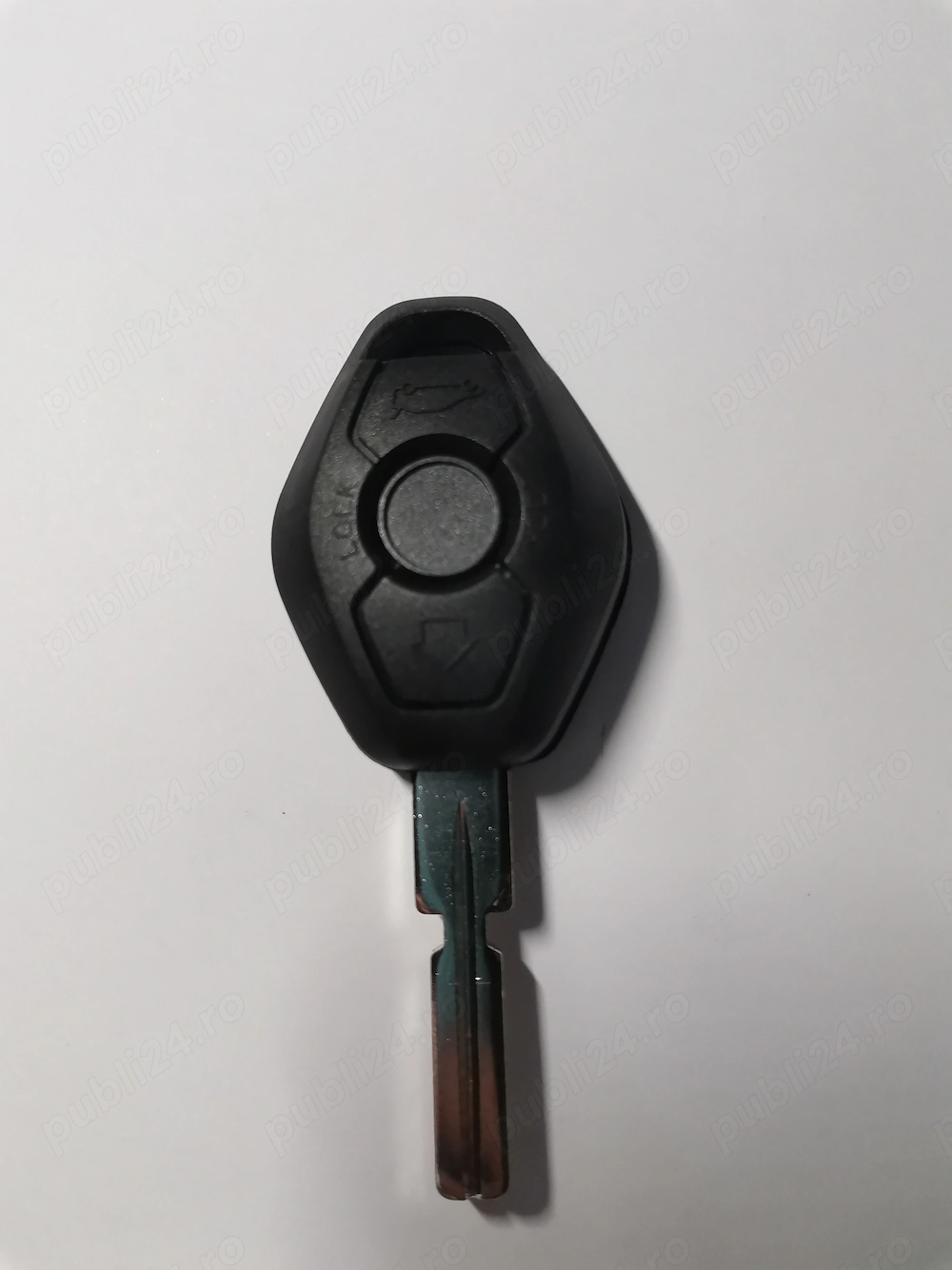 Carcasa cheie BMW diamant 3 butoane lamela tesita