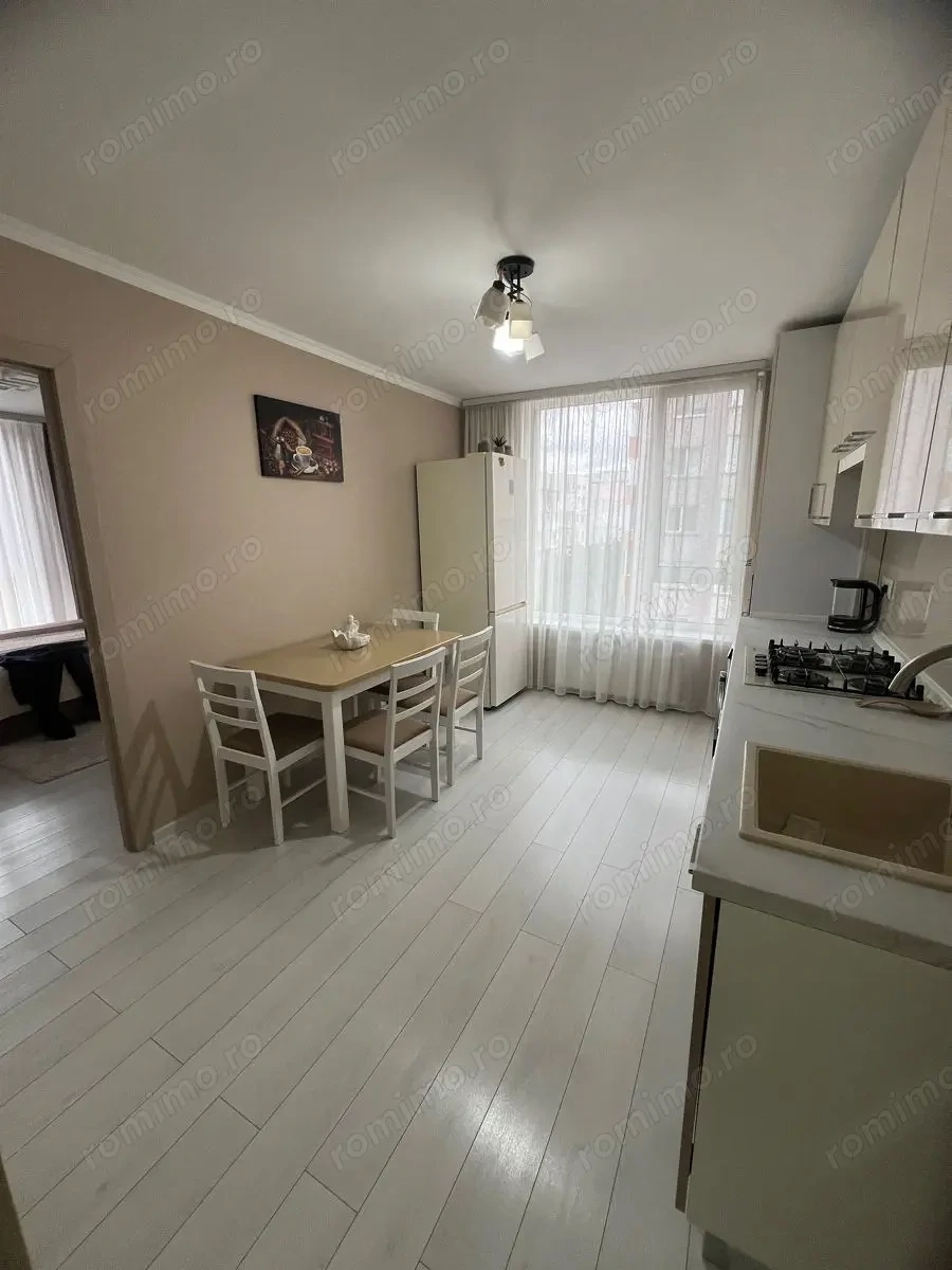 Garsoniera zona Piata Sudului