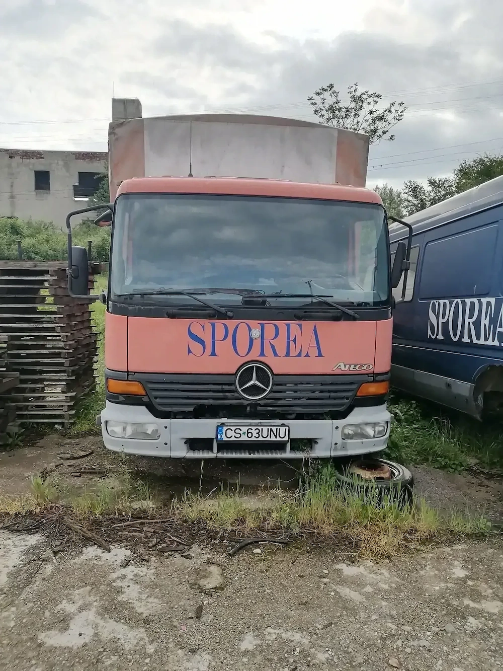Vindem Mercedes Benz Atego 812