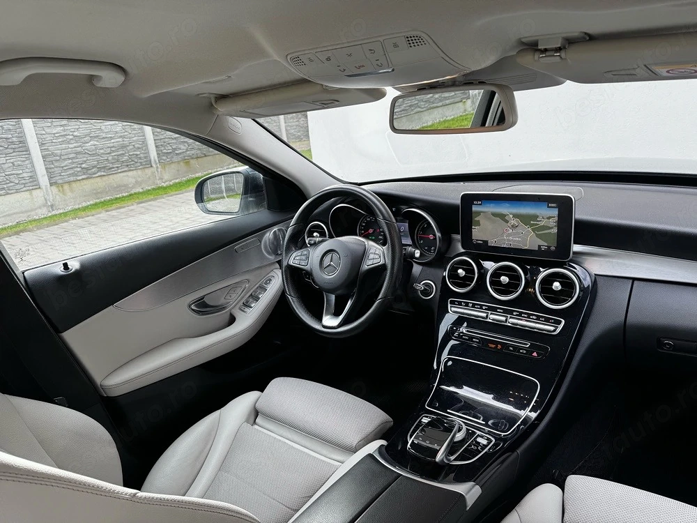 Mercedes C 220 Sedan diesel Airmatic Head up  Avantgarde