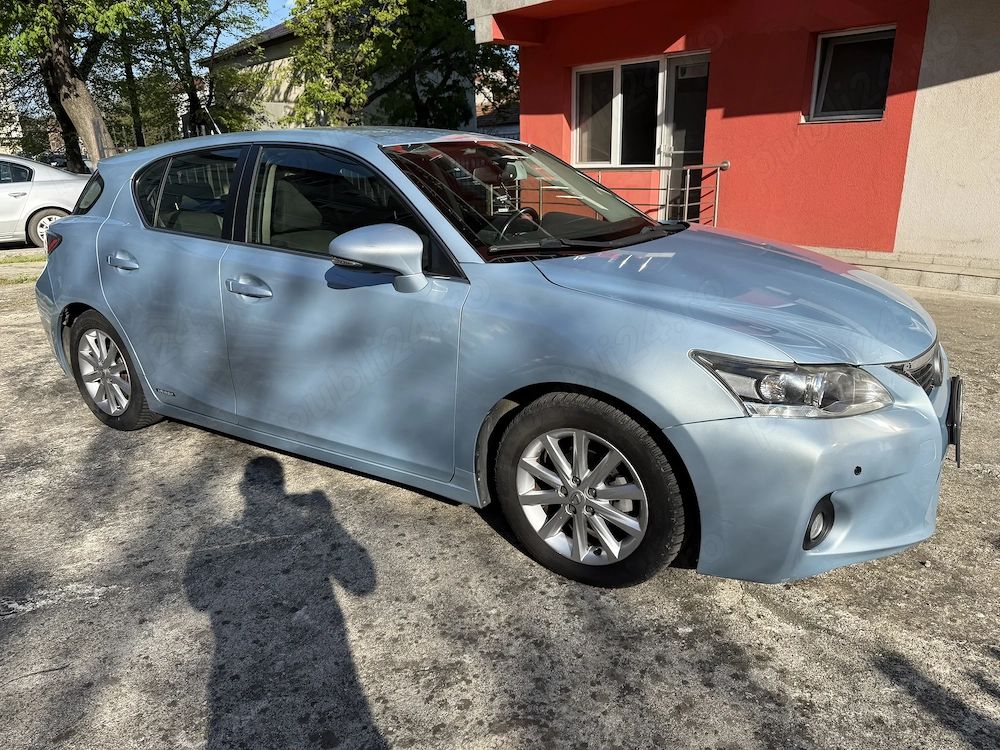 Lexus CT200h Hybrid