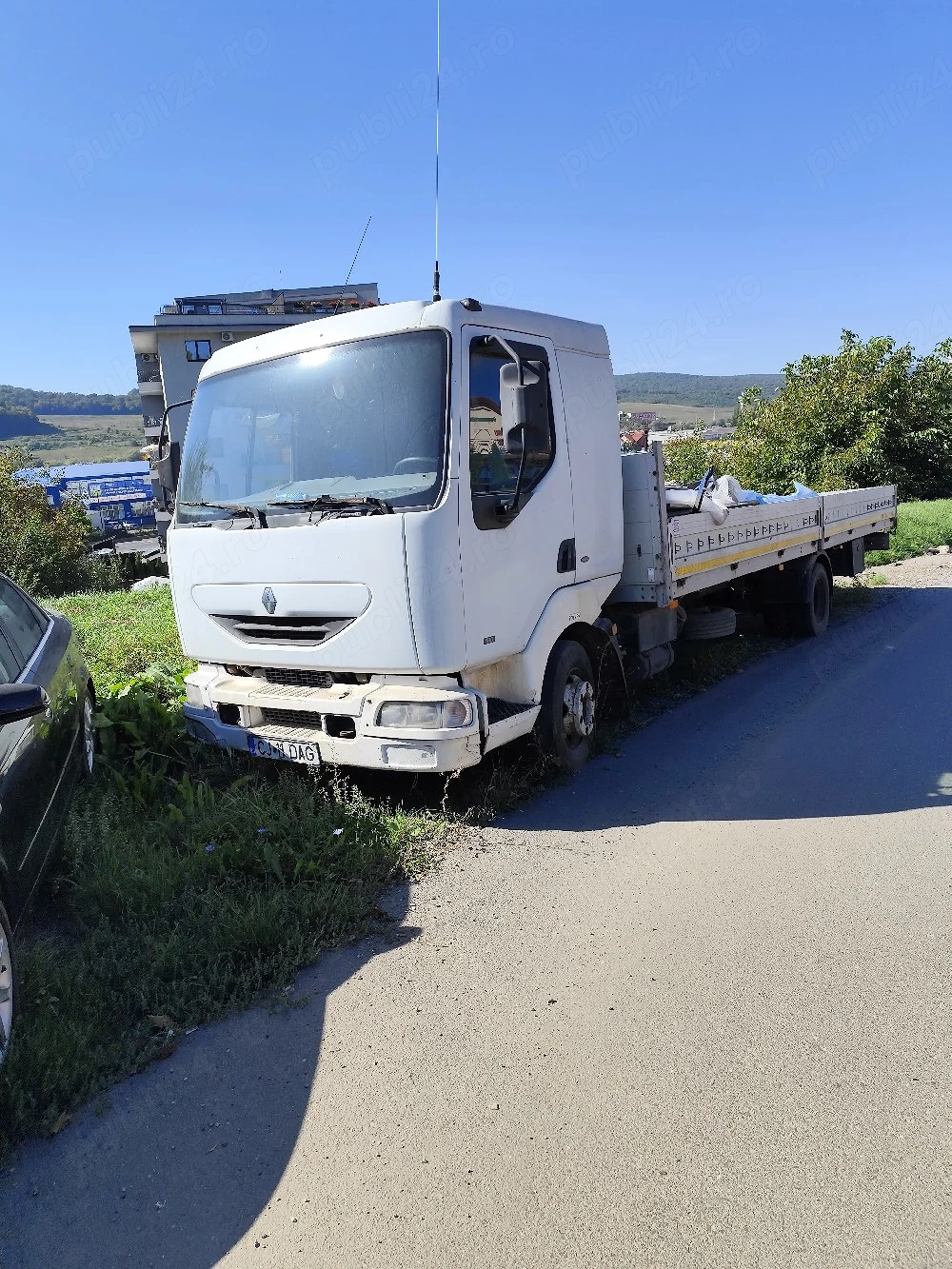 Vând sau dezmembrez Renault Midlum 