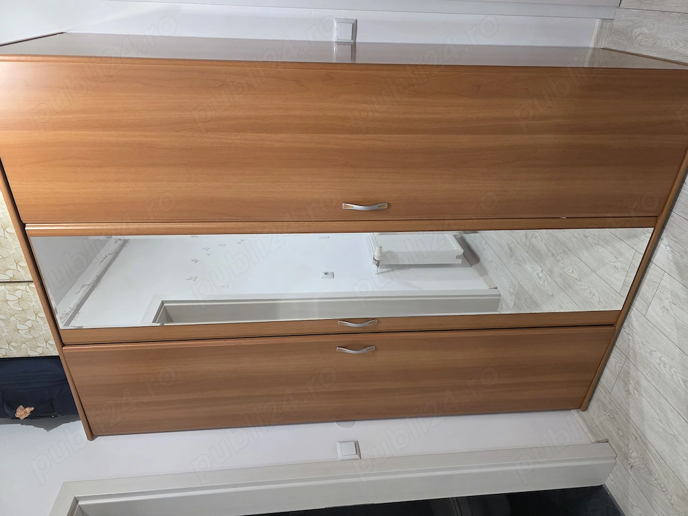 Șifonier 3 uși cu oglindă 135,6 x 60 x 202,3