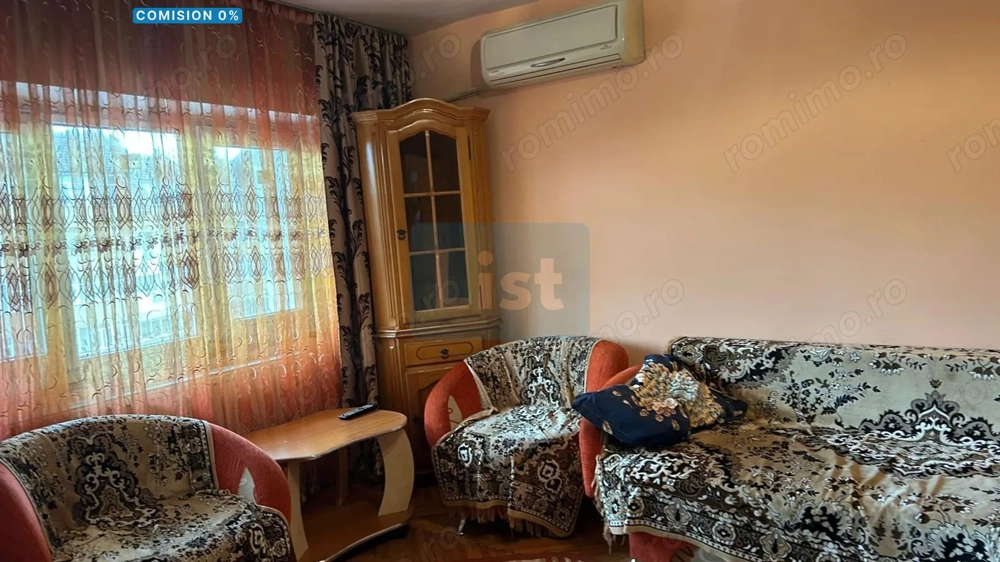 Apartament, Ultracentral – deasupra magazinului PEPCO Dacia