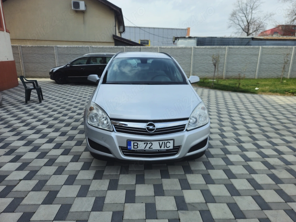 Opel astra h an 2008 impecabila dizel sase trepte 