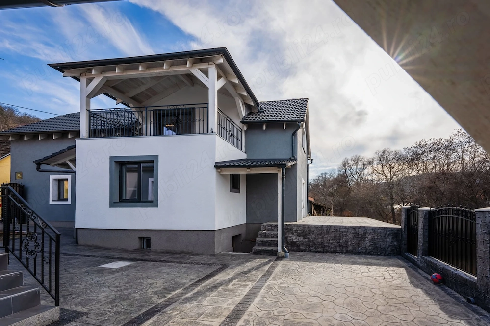 Casă de vanazare sighisoara ( )