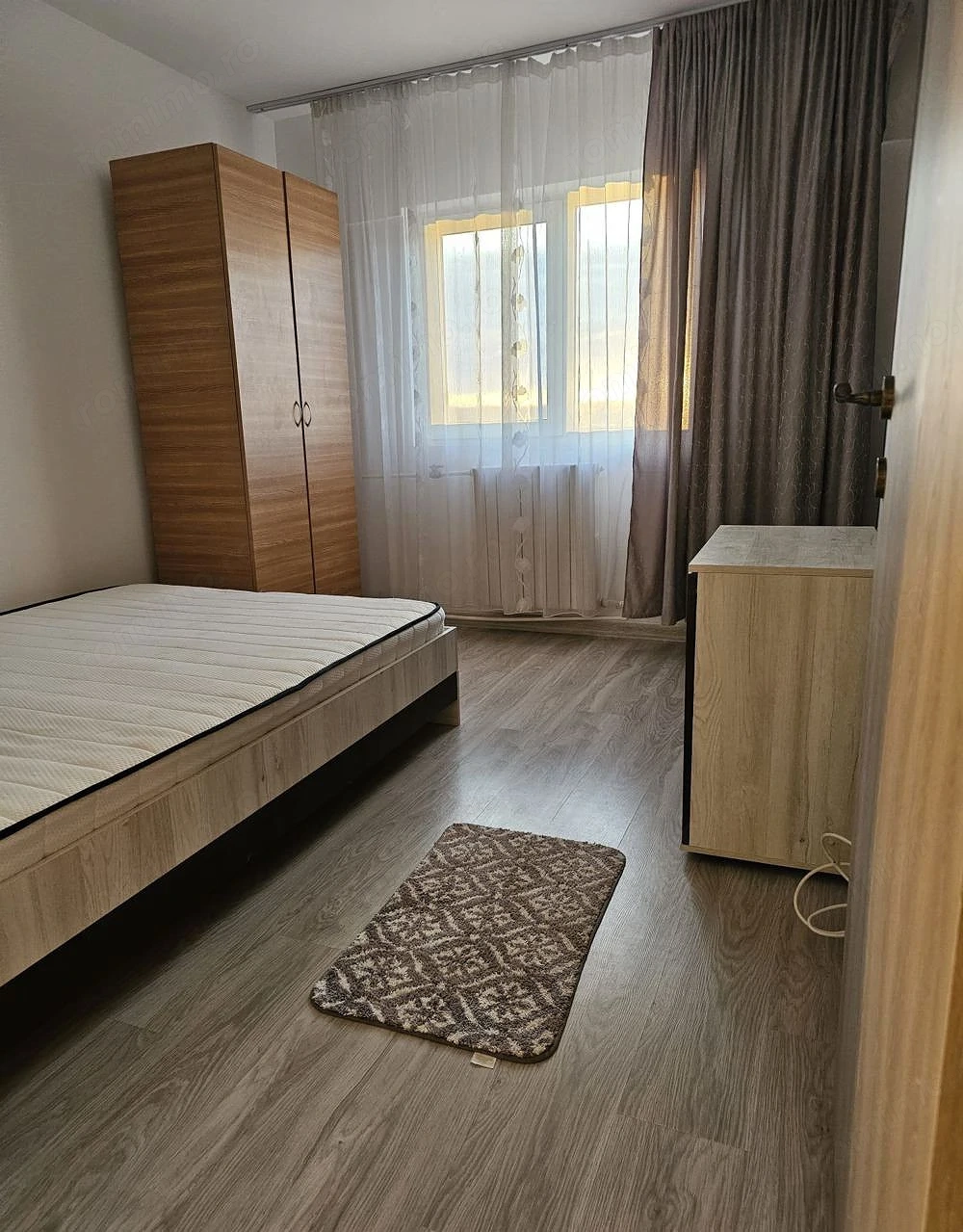  Inchiriez garsoniera in zona Bucur Obor