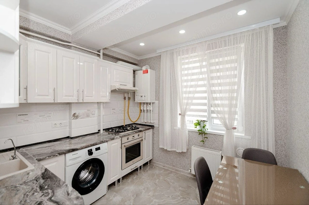 Garsonieră de închiriat în zona Vitan cu centrala proprie