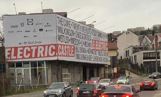 inchiriez cladire S+P+2 Et suprafata de1600 mp pe str frunzisului 14-16-18