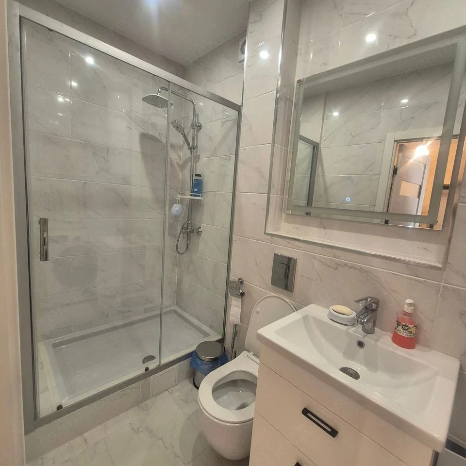 Inchiriere apartament 2 camere zona Aparatorii Patriei