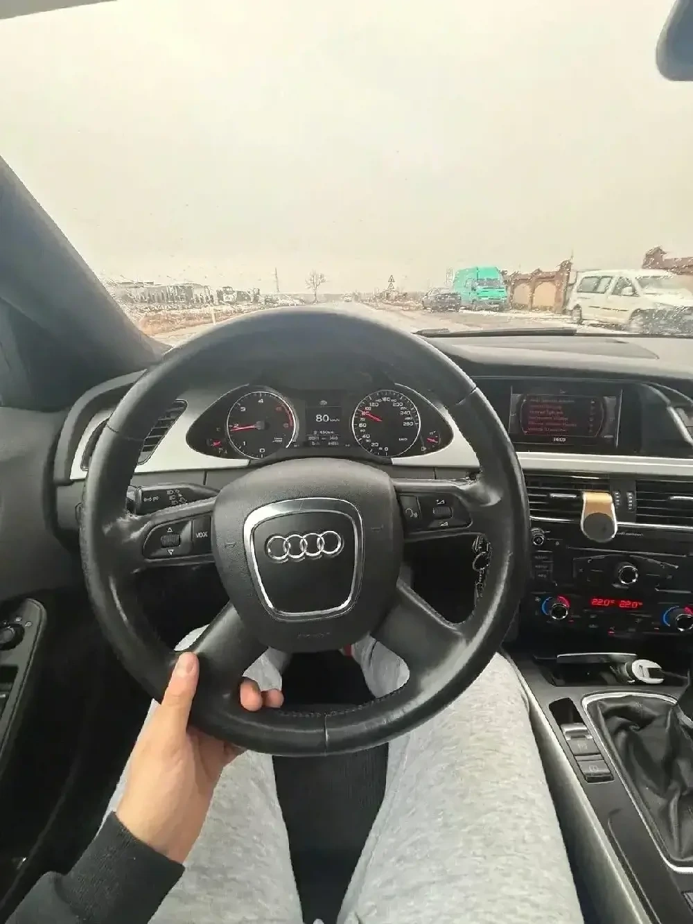 Audi a4b8 