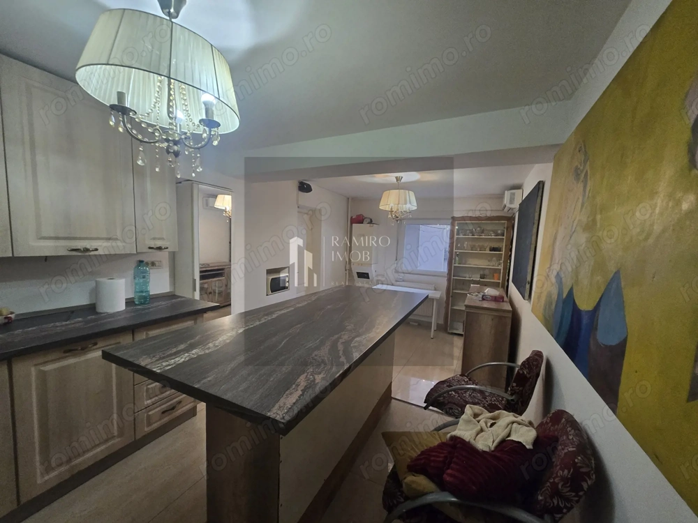 Casa/ Apartament 150m utili -an1990 Corneliu Coposu-Calarasilor Unirii