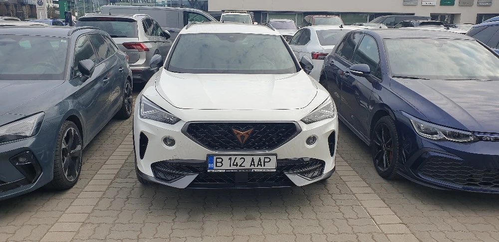 Vând Cupra Formentor model noiembrie 2023