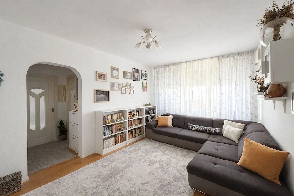 DE ÎNCHIRIAT   Apartament cu 2 camere - 350   lună - IMOBIHOR 