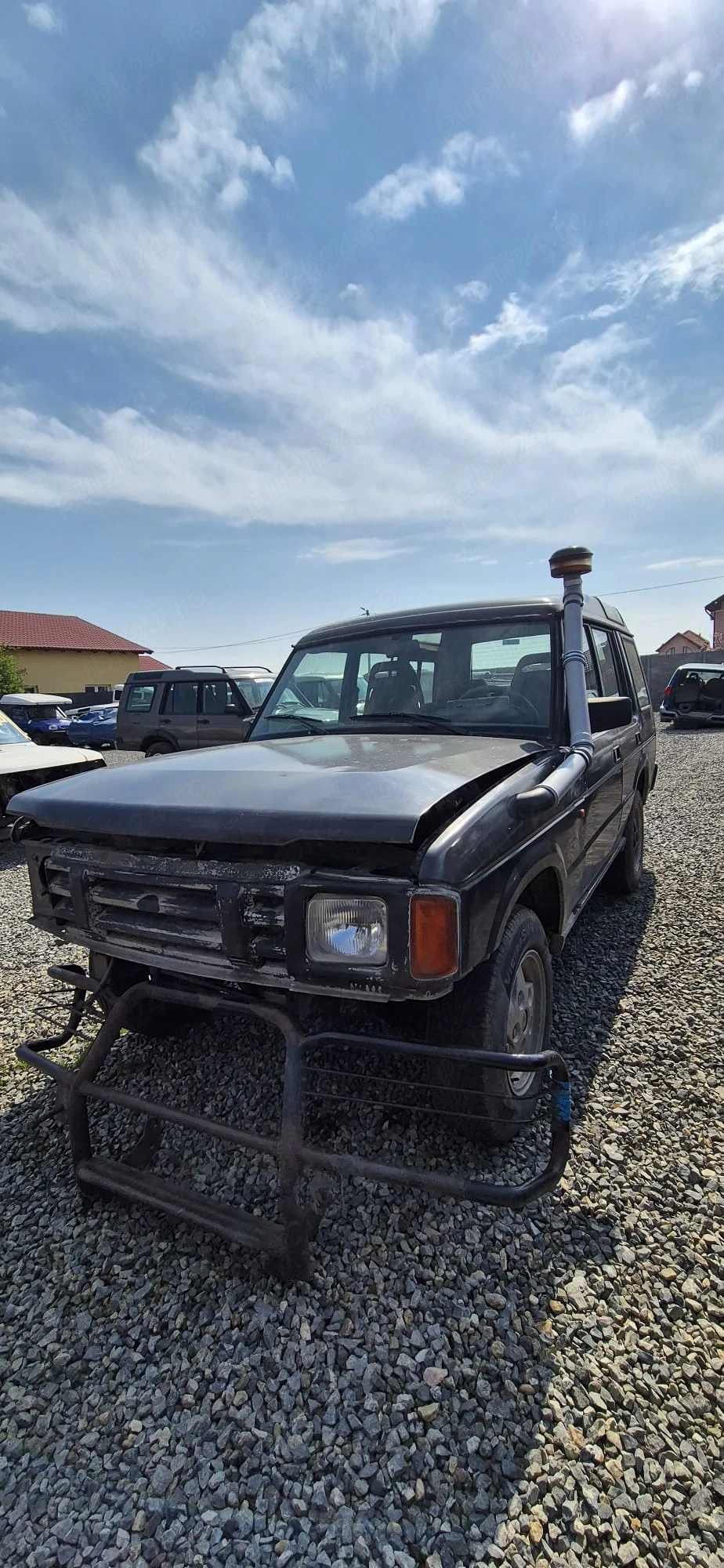 Dezmembrez Land Rover Discovery 1