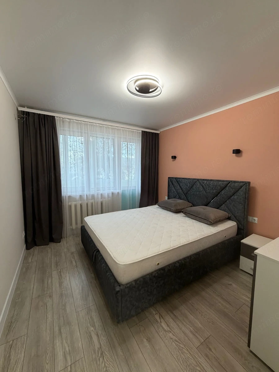 Apartament cu 2 camere de închiriat în zona Titan