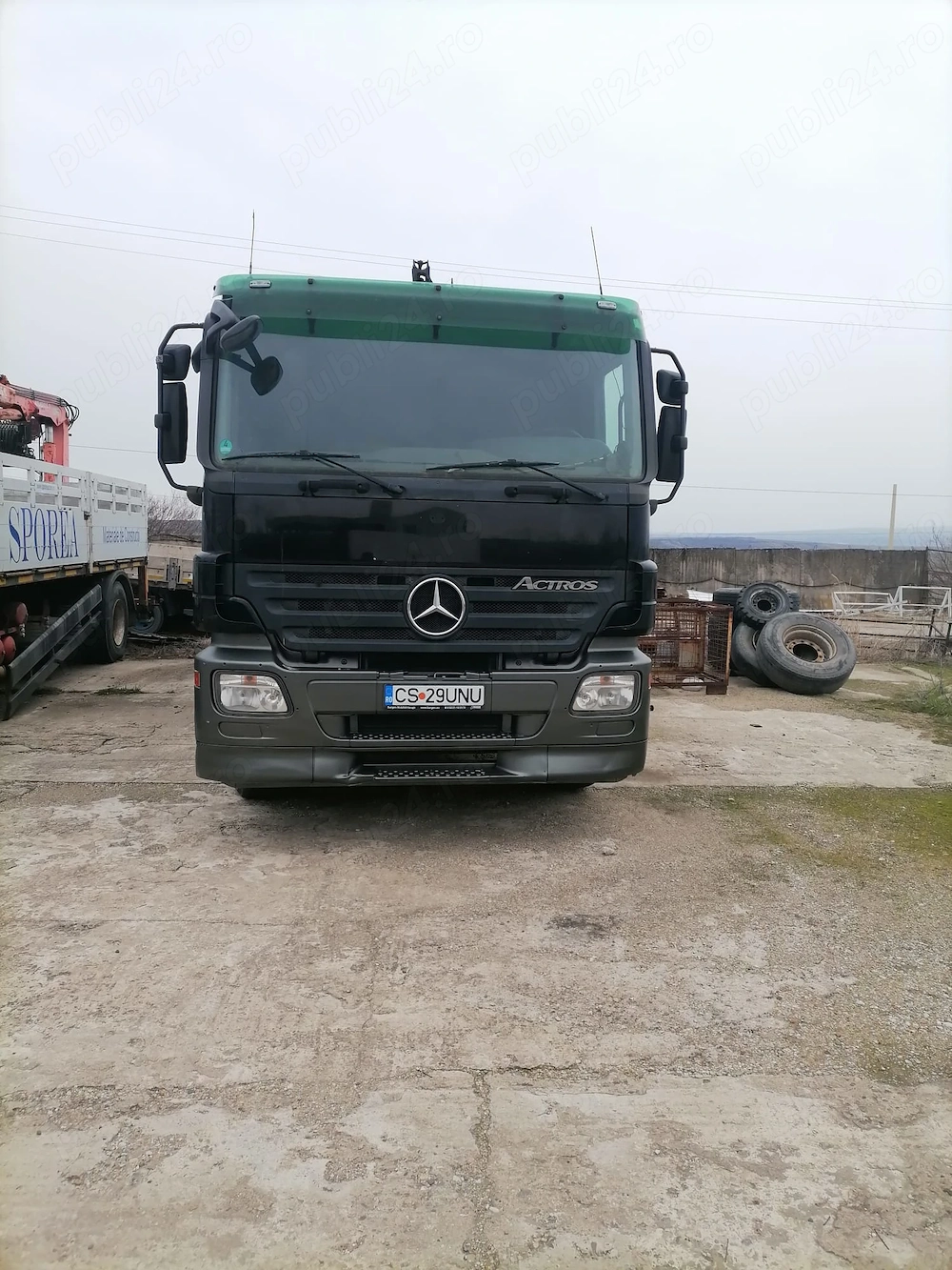 Vindem Mercedes Benz Actros 1832 cu macara Palfinger 15001L