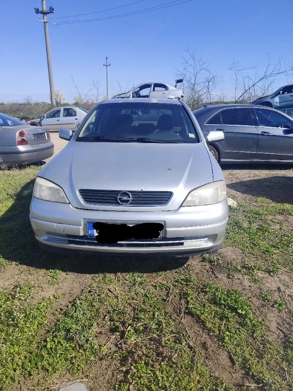 Dezmembram Opel Astra G 1.6 16V Euro 4 An 2004 Cod  motor Z16XEP