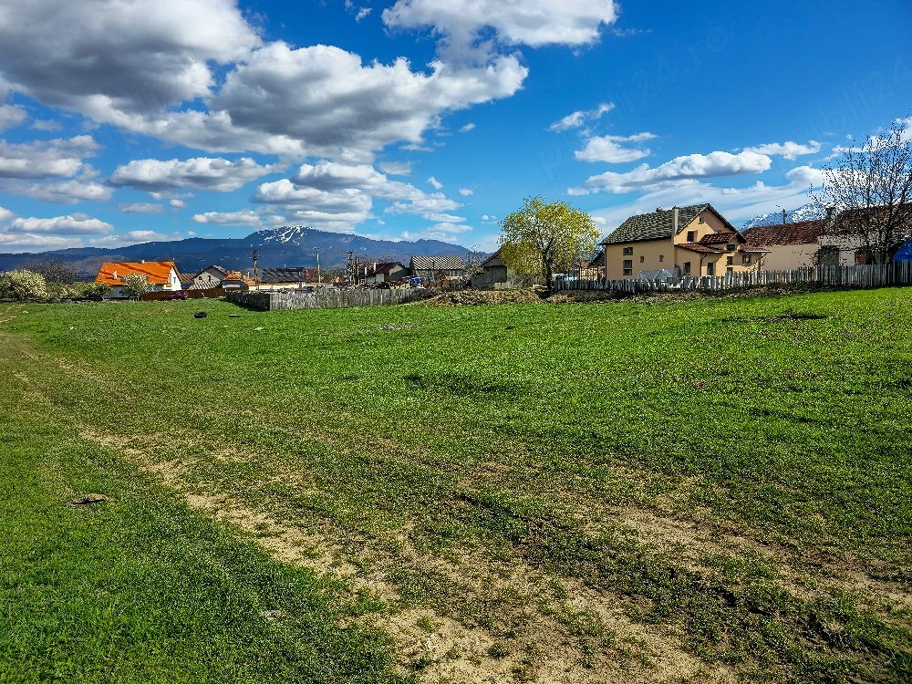 Teren Intravilan De Vanzare - Vulcan , Brasov