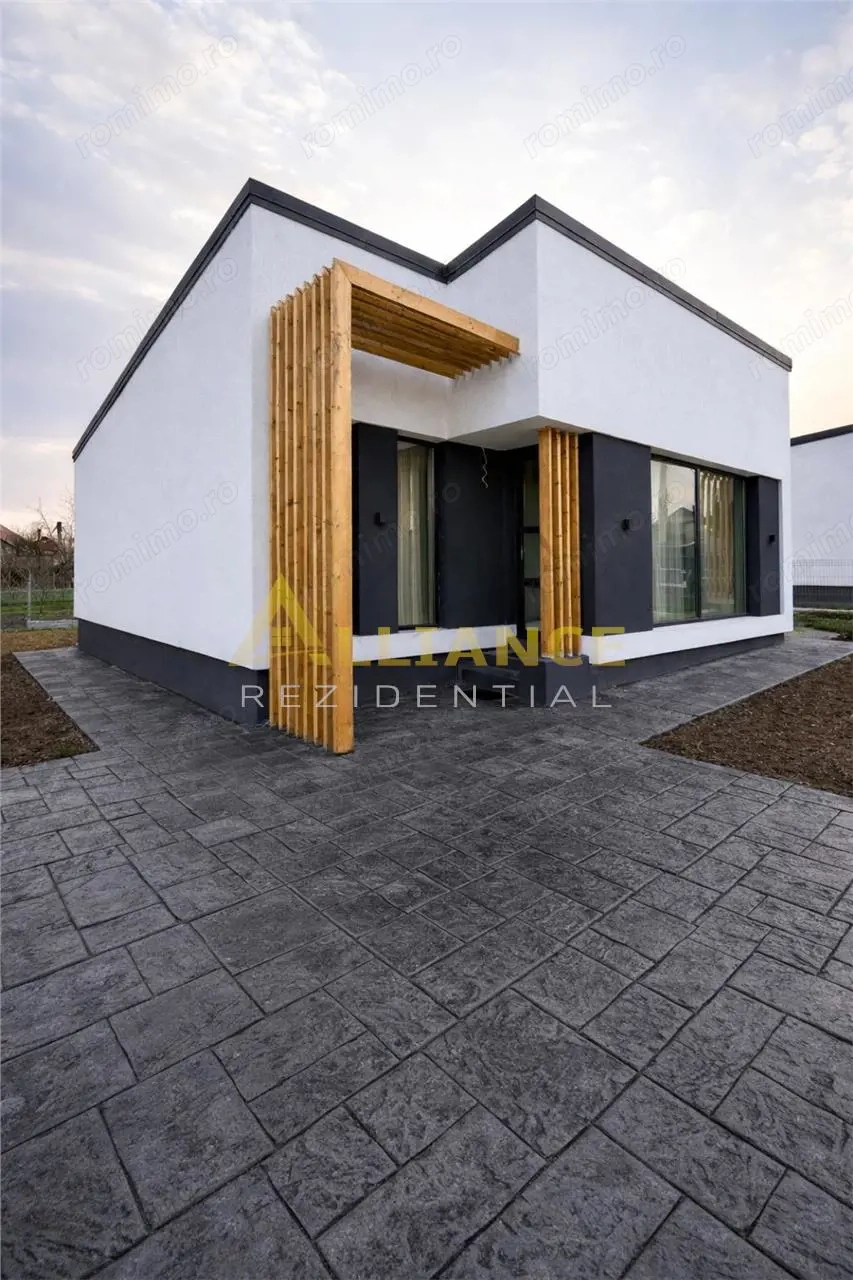 Casa Individuala - 4 camere - 2 bai - 360mp teren