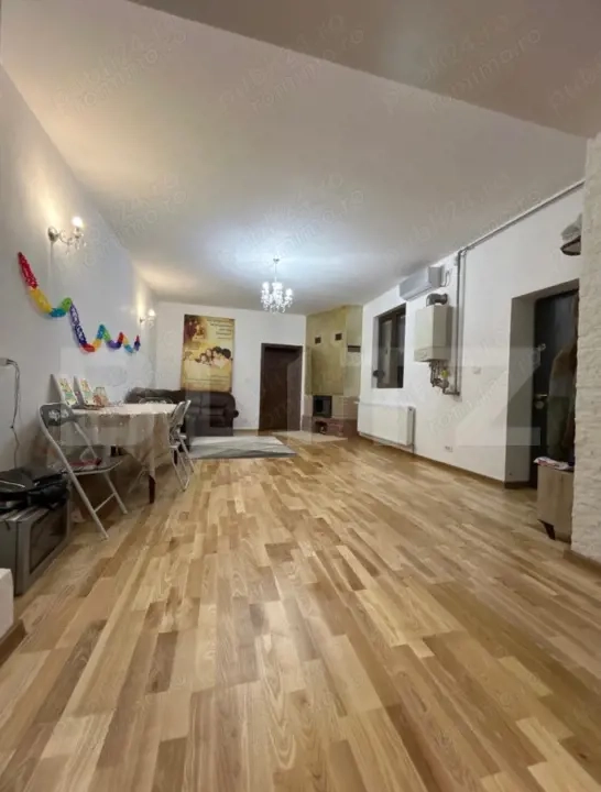 Casă de vanzare, 3 camere, 80 mp - Iosefin, lângă Bega 