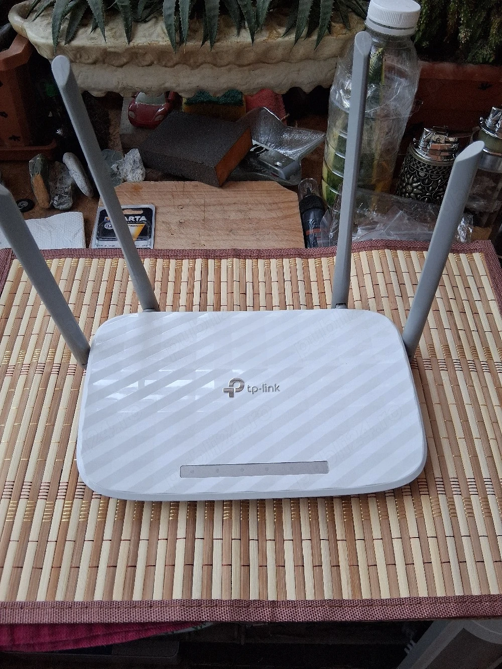 Vînd două routere wireless 