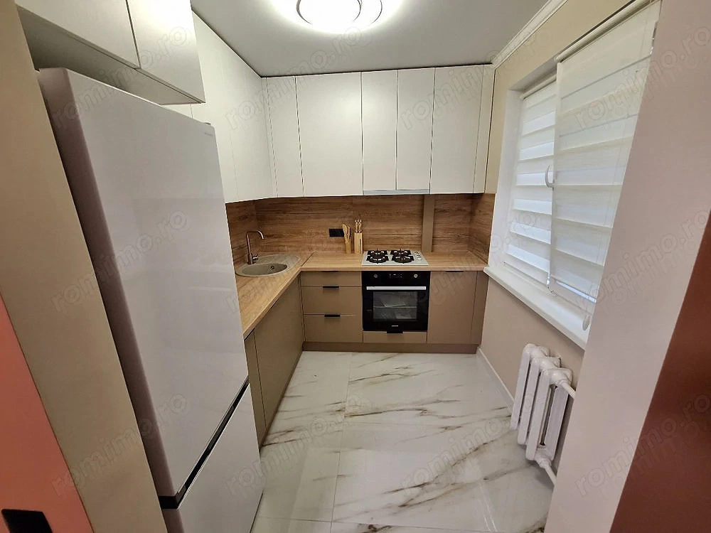 Apartament cu trei camere de inchiriat in zona Gheorghe Lazar 