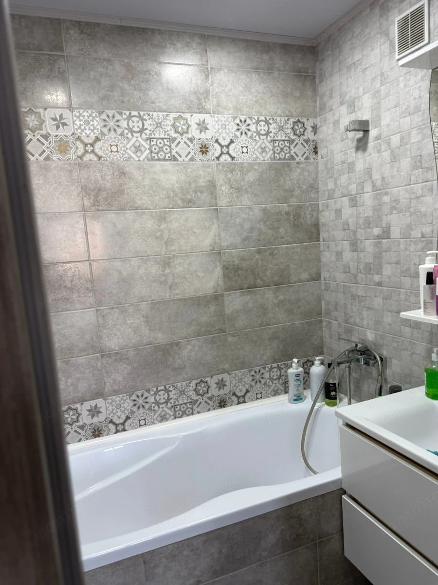 închiriere garsoniera in zona Sălaj