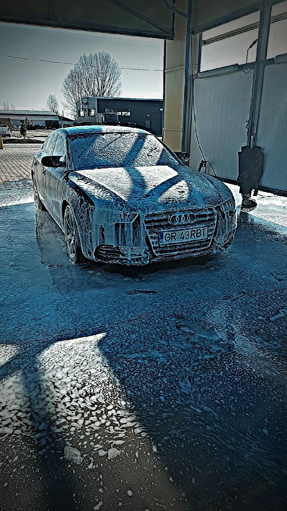 Audi a5 2.0d trapă 