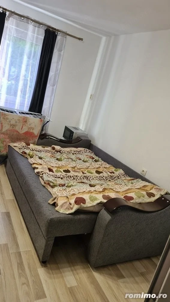 garsoniera de inchiriat in zona Complex Studentesc 150e