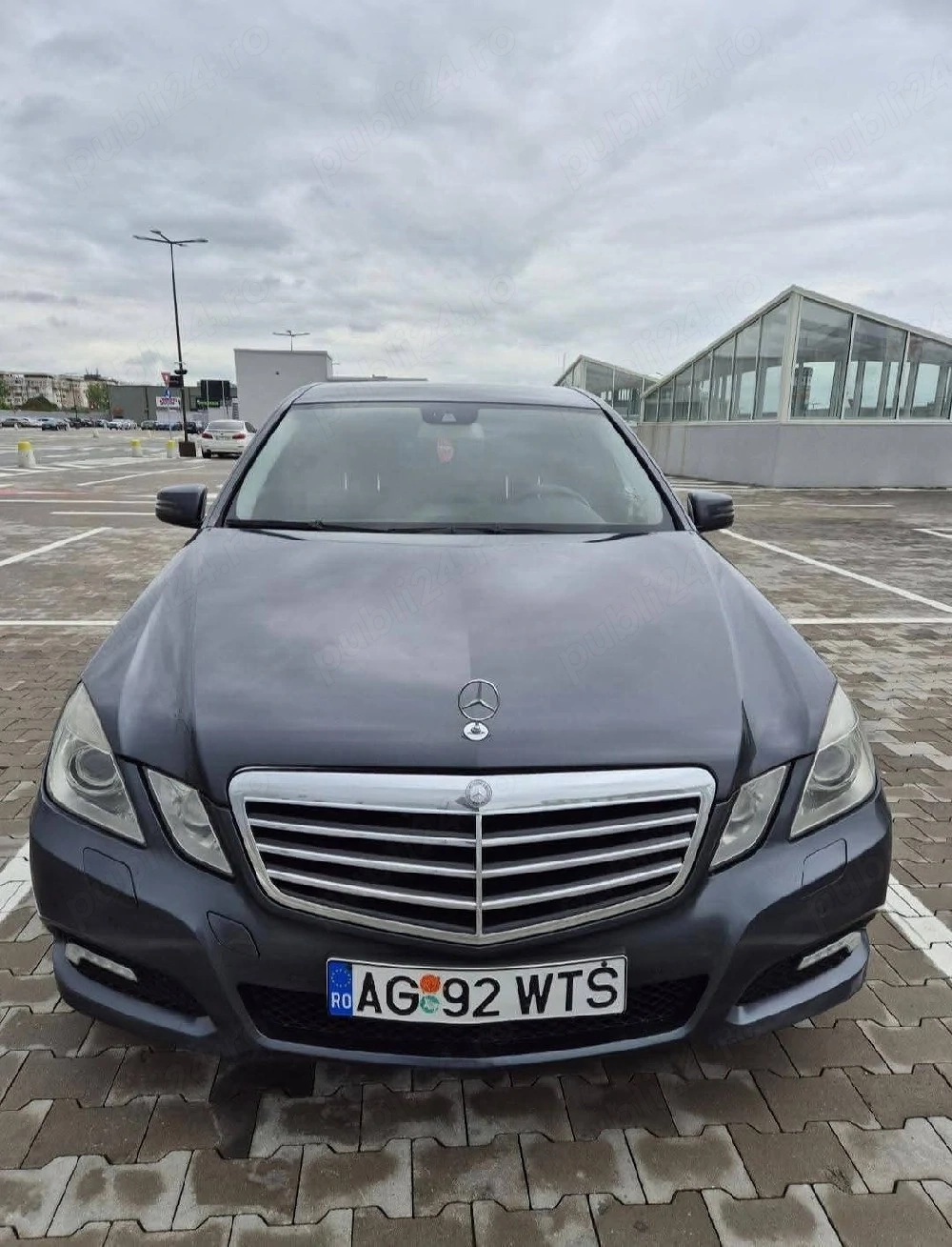 Vand Mercedes E220