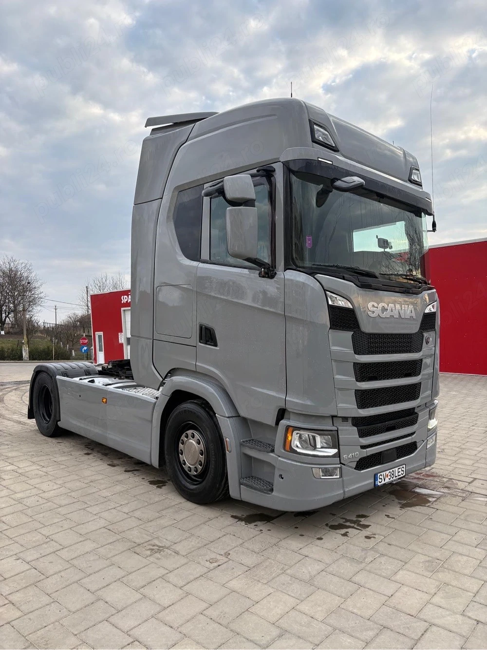 De vanzare Scania S 410