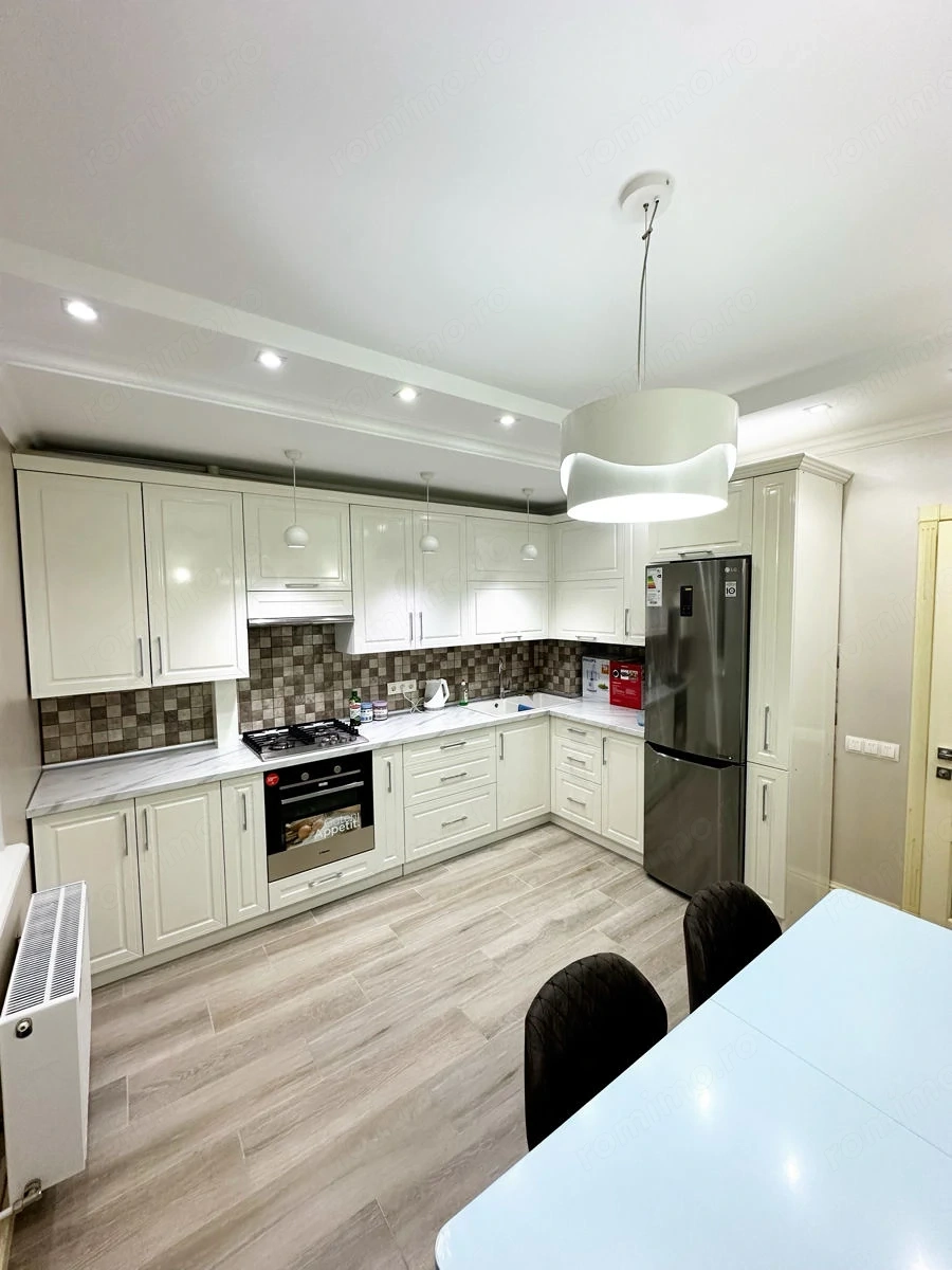 Garsoniera de inchiriat in zona Vitan