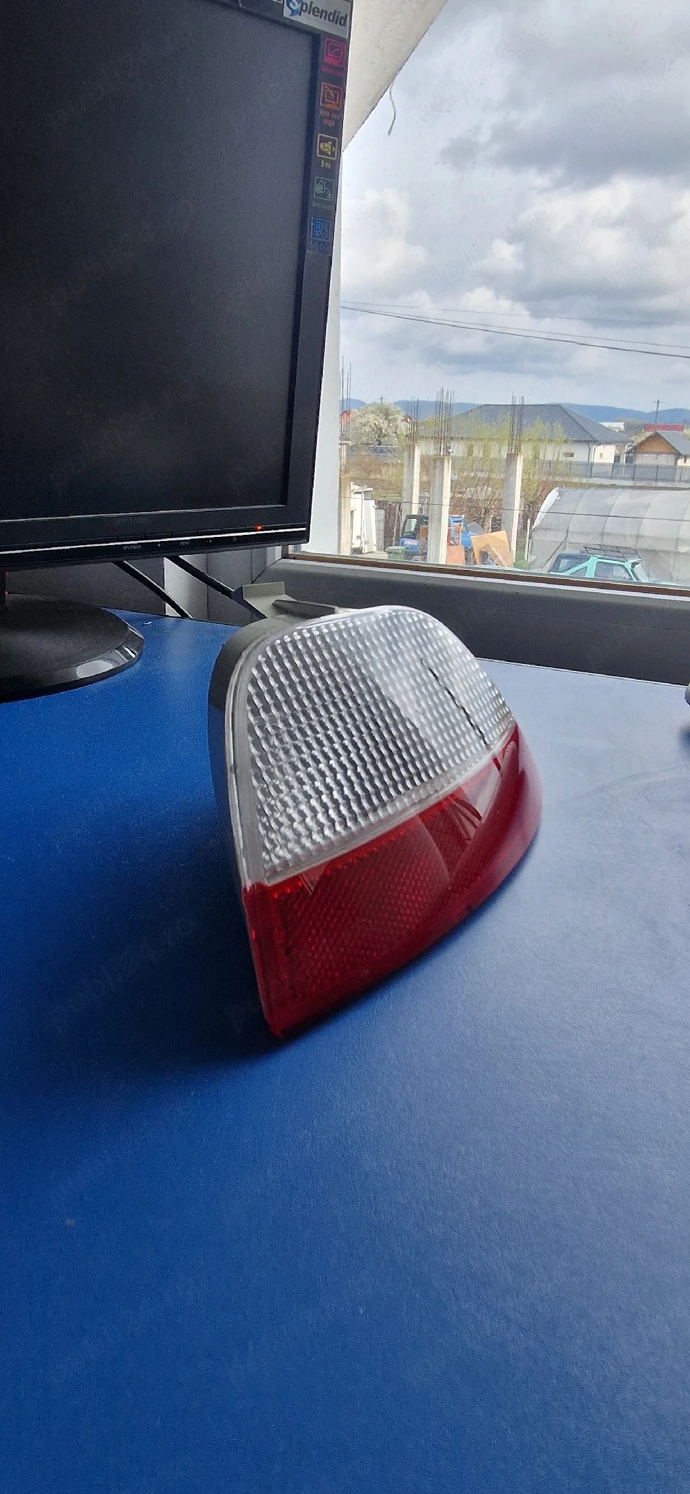 Lampa ceata 1m51-5k272-a Ford Focus 1 (facelift) (2001 - 2007)