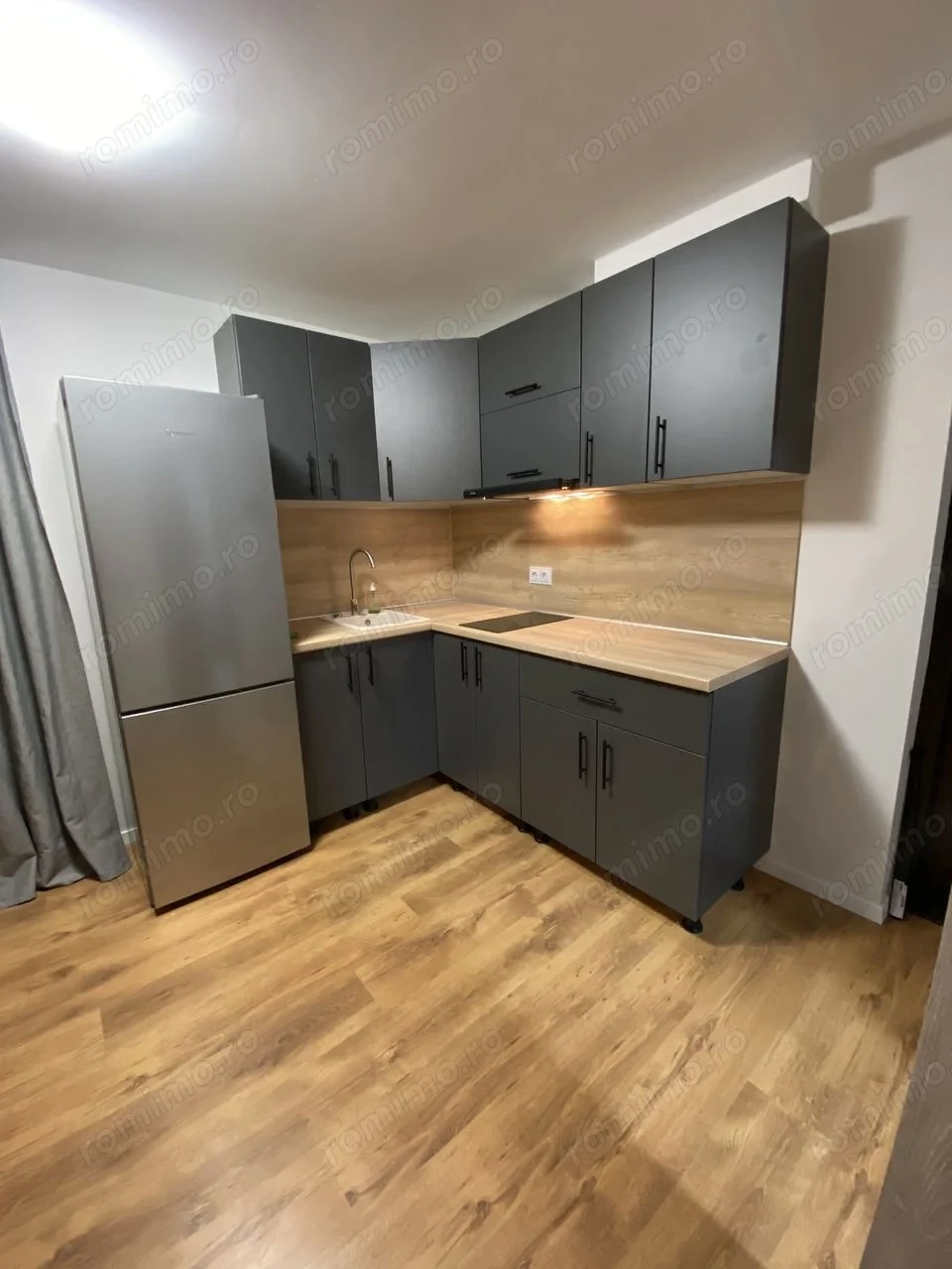  Garsoniera zona Giulesti