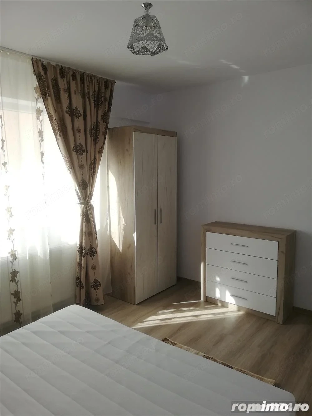 Apartament cu 2 camere Zona Pieptanari