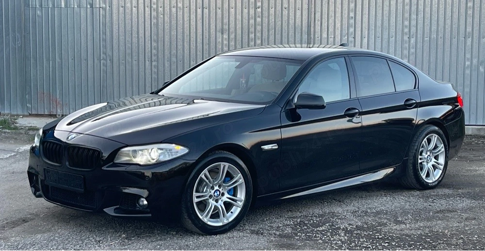 BMW F10 520D M paket   Ecrane in tetiere   Camera marsarier