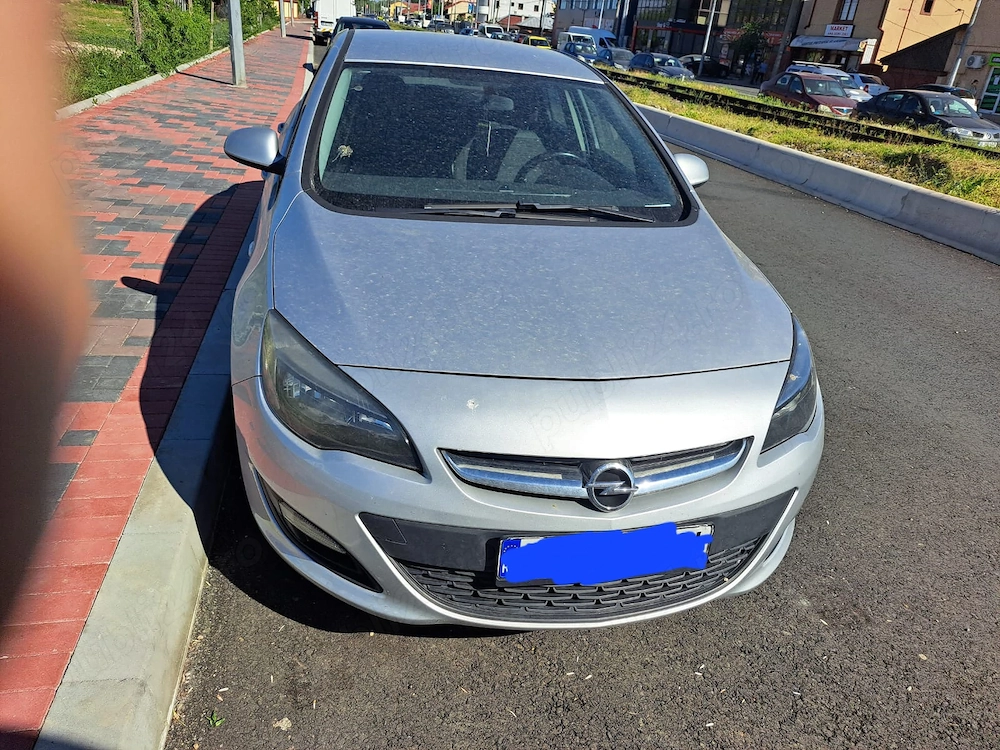 Vand Opel Astra J 2016 Benzina +GPL