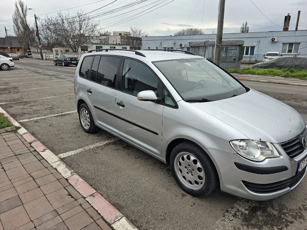 Vând VW Tuoran 1.9 Tdi 