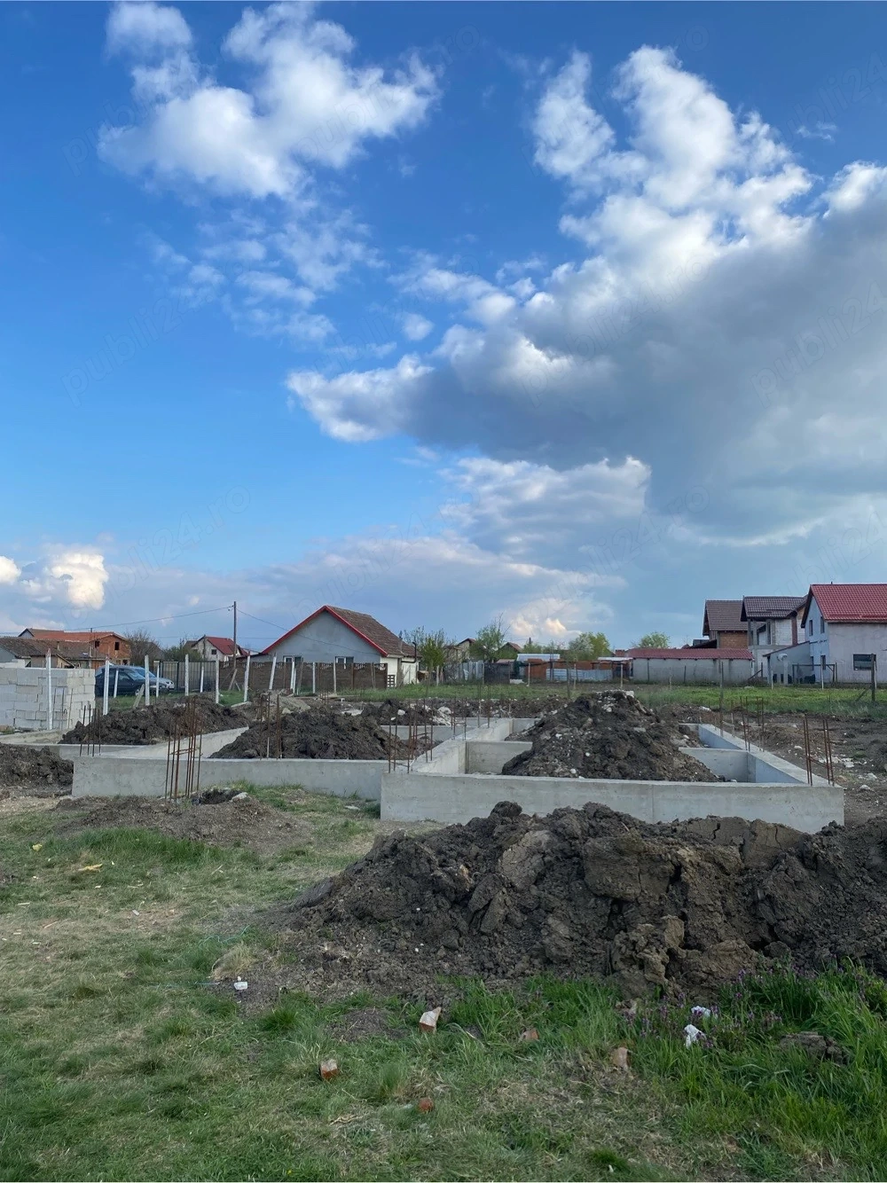 vand fundatie in localitatea izvin 
