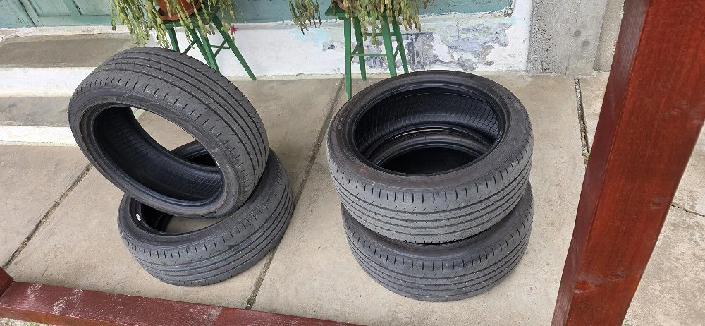 Set 4 anvelope vara Dunlop 225 45 R17 - Noi