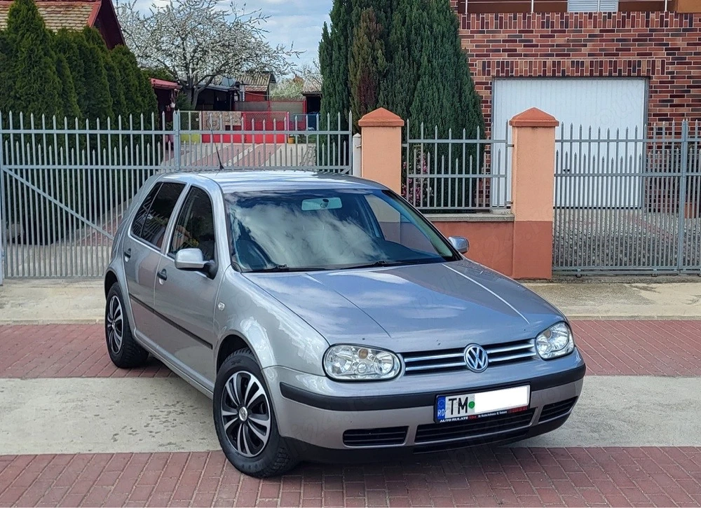 golf 4 model Ocean 1,4 benzina an 2004 euro 4 unic propietar in tara toate actele la zi fiscal 