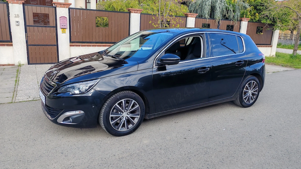 -Peugeot 308-An 2017-Cutie Automata-E U R O-6-Motor 1.6 Diesel-120 Cp-Trapa Panoramica-Impecabil !! 