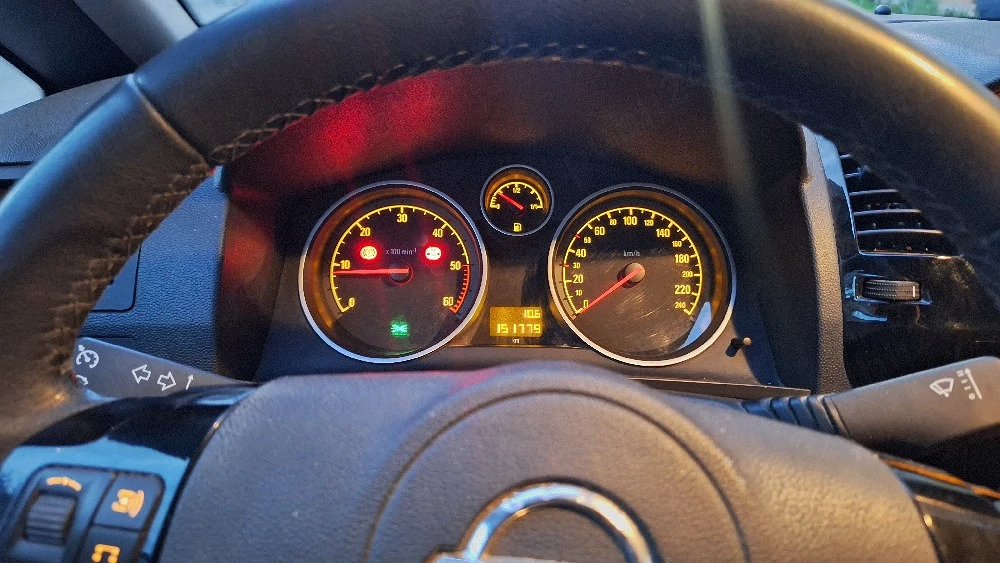 Vand Opel Zafira B 1.7 diesel 2014