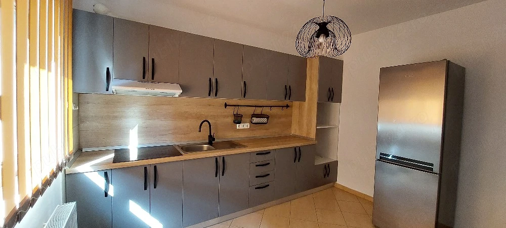 PROPRIETAR, inchiriez casa P+M in Dumbravita